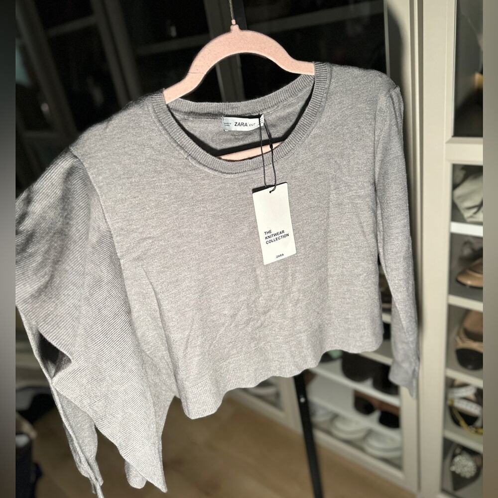 Zara grey one shoulder ruffle crop sweater. Size small NWT - Picture 9 of 11